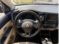 MITSUBISHI OUTLANDER 2016/4 - 9