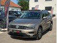 VOLKSWAGEN TIGUAN 1.4 TSI BMT Comfortline DSG MO.-I. VEZ. SZERVIZKÖNYV. NAPFÉNYTETŐ