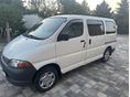 TOYOTA HIACE 2.4 D Glass Van