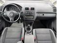 VOLKSWAGEN TOURAN 2011/5 - 9