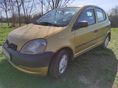 TOYOTA YARIS 2000/10 - 4