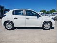 PEUGEOT 208 2022/11 - 6
