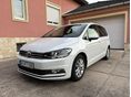 VOLKSWAGEN TOURAN 2.0 TDI BMT SCR Comfortline DSG Vezetett szervizkönyv Állófűtés. Masszírozós vezetőülés