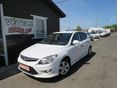 HYUNDAI I30 2011/3 - 1