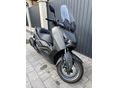 YAMAHA X-MAX 300 