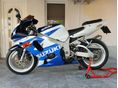 SUZUKI GSX-R 750 