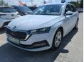 SKODA OCTAVIA Combi 2.0 TDI SCR Style DSG Magyar. Áfás. Vezetett Szervizkönyv