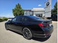 BMW 750 2019/6 - 7