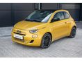 FIAT 500 1.0 BSG La Prima Legmagasabb felszereltségű tesztautó azonnal vihető!