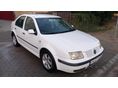 VOLKSWAGEN BORA 2000/10 - 4