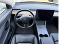 TESLA MODEL 3 2020/12 - 17