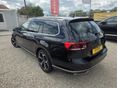VOLKSWAGEN PASSAT 2023/1 - 3