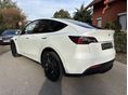 TESLA MODEL Y 2021/12 - 10