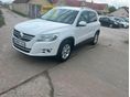 VOLKSWAGEN TIGUAN 2009/10 - 3