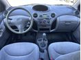 TOYOTA YARIS 2001/1 - 6