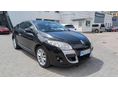 RENAULT MEGANE 2010/7 - 1