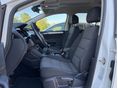 VOLKSWAGEN TOURAN 2022/1 - 9