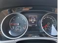 VOLKSWAGEN TOURAN 2022/1 - 6