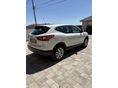 NISSAN QASHQAI 2017/7 - 9