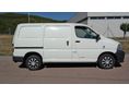 TOYOTA HIACE 2011/12 - 6
