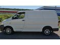 TOYOTA HIACE 2011/12 - 9