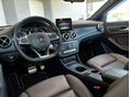 MERCEDES-BENZ GLA 220 2018/9 - 11