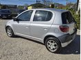 TOYOTA YARIS 2002/7 - 5