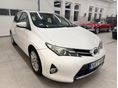 TOYOTA AURIS 2013/2 - 5
