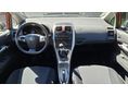 TOYOTA AURIS 2011/1 - 9