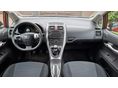 TOYOTA AURIS 2011/1 - 9