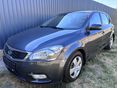 KIA CEE'D 2010/8 - 1