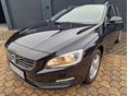 VOLVO V60 2.0 D [D2] Kinetic GYÖNYÖRŰ ÁLLAPOTÚ PREMIUM VOLVO.LED.NAVI.2XDIGKLÍMA.DIGIT MŰSZERFAL.ALU.SZKÖNYV