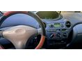 TOYOTA YARIS 2002/6 - 14