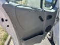 RENAULT TRAFIC 2007 - 9