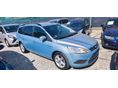 FORD FOCUS 1.6 Fresh MEGBÍZHATÓ 1.6 SZÍVÓ BENZINES. FRISS MŰSZAKI ROZSDAMENTES KAROSSZÉRIA. JÓ GUMIK.