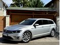 VOLKSWAGEN PASSAT VIII Variant 1.4 TSI GTE Plug-In-Hybrid DSG / Gyönyörű állapot / Végig szervizelt / Alcantara / Vonóhorog / Adaptív tempomat