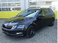 SKODA OCTAVIA 1.6 CR TDI Style DSG LED FÉNYSZÓRÓK-EL.CSOMAGTÉR-NAVI-TEMPOMAT-ÜLÉSFŰTÉS-PDCX2-ÚJ GUMIK-FRISS SZERVIZ