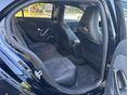 MERCEDES-BENZ A 180 2024/10 - 9