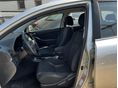 TOYOTA AVENSIS 2004/12 - 9