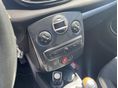RENAULT CLIO 2011/2 - 6