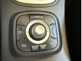 RENAULT MEGANE 2010/6 - 19
