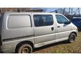 TOYOTA HIACE 2002/10 - 3
