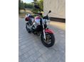 SUZUKI GSR 600 