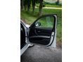 BMW 330 2010/11 - 11