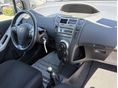 TOYOTA YARIS 2011/5 - 8