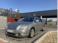 TOYOTA AVENSIS 2004/6 - 2