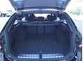 BMW 330 2024/12 - 7