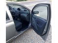 TOYOTA YARIS 2004/11 - 21