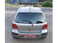 TOYOTA YARIS 2004/11 - 28