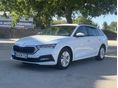 SKODA OCTAVIA Combi 2.0 TDI SCR Ambition / Mo.-i / 1. tul. / Valós km / Végig vez. szk. / 128074 km!